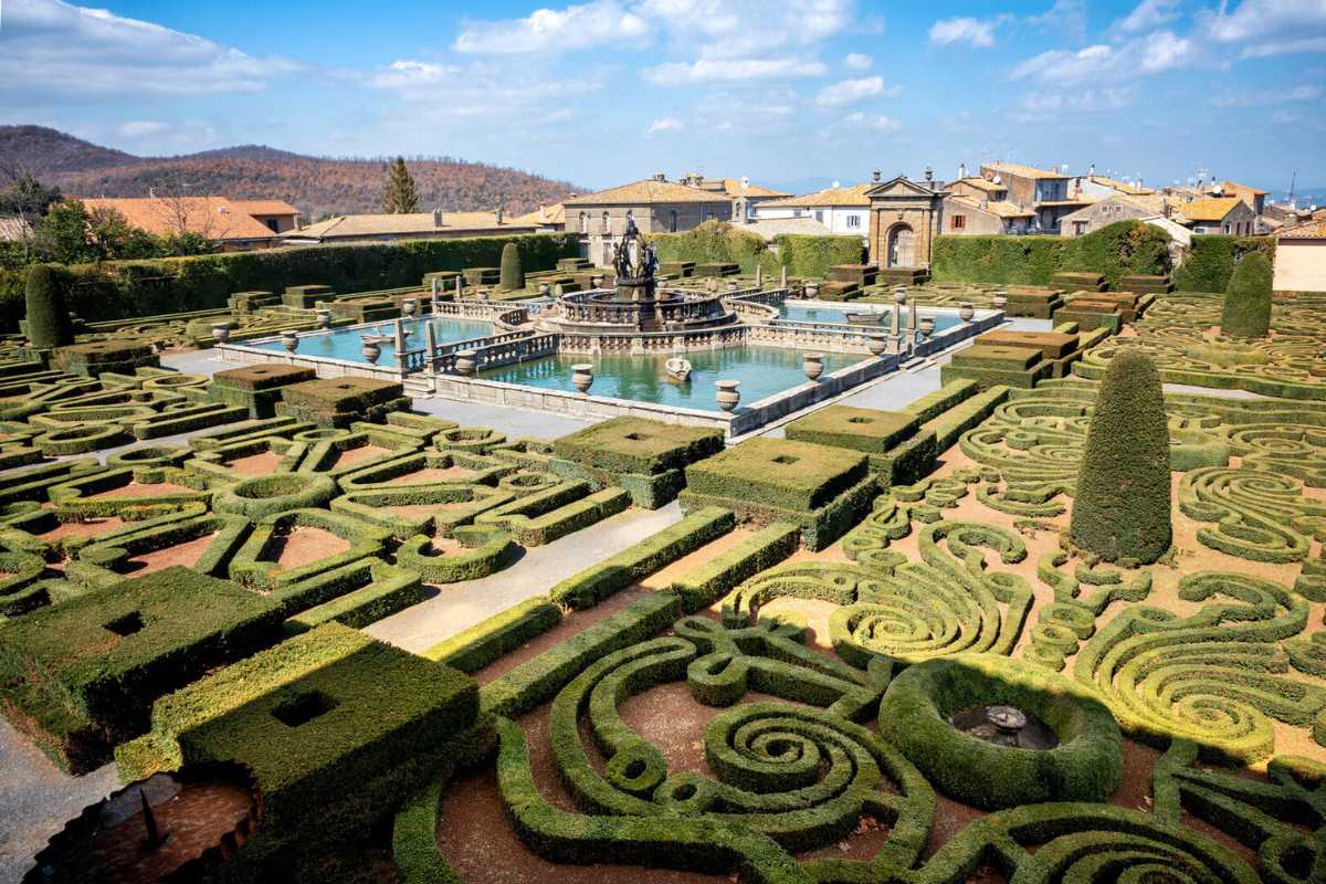 Vista del Giardino di Villa Lante a Viterbo con fontane