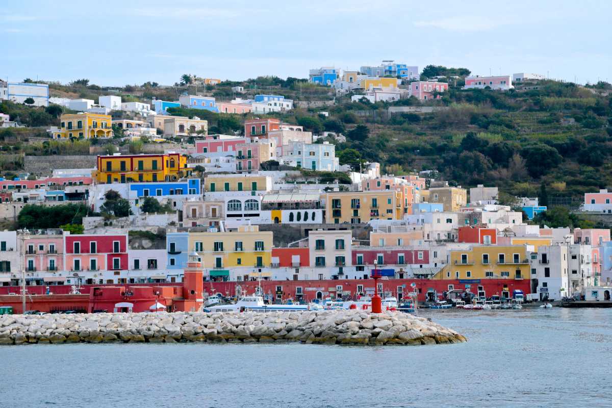 Cucina tipica di Ponza con piatti tradizionali